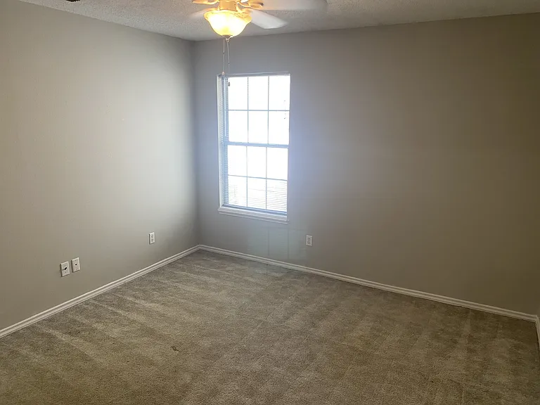 6204 Summerhill Pl — Photo 7