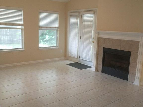 4th image of 2434 Misty Water Dr E