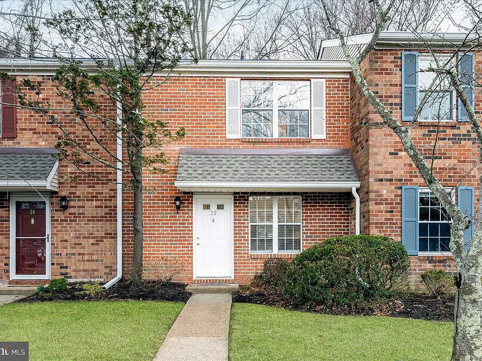23 Sycamore Ct