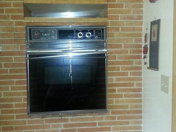 Built in stove