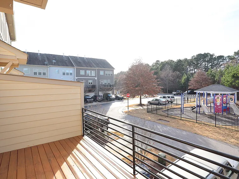1517 Crafton Way — Photo 21