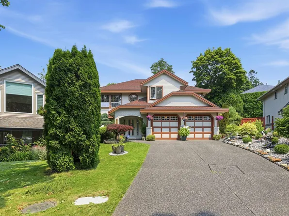 23711 106th Ave, Maple Ridge, BC V2W 1B4