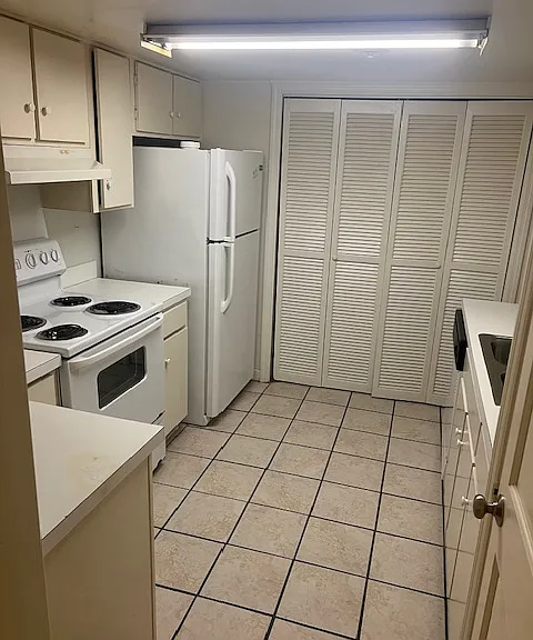 7602 Hunt Club Rd #H104 — Photo 3