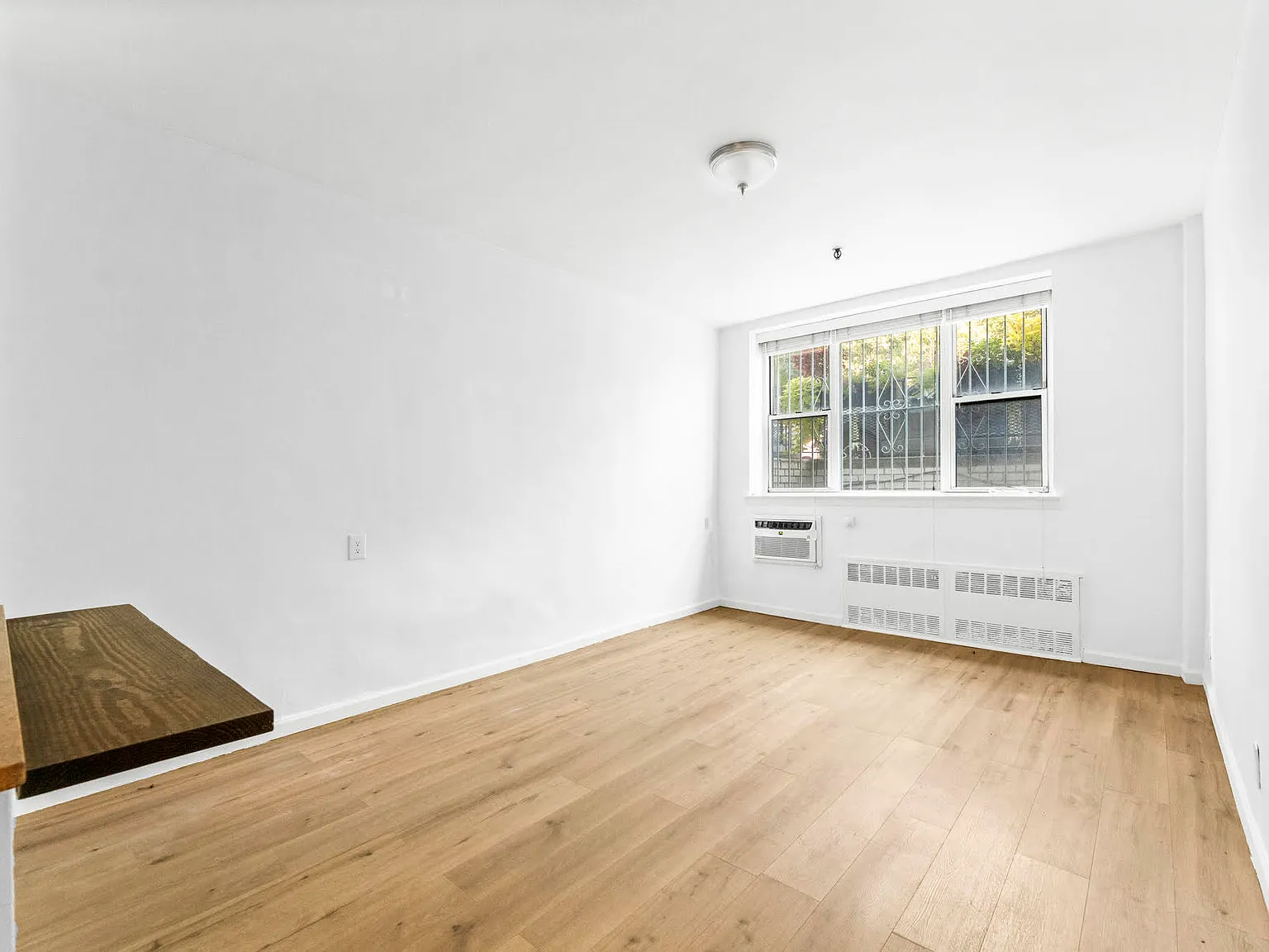 235 West 70th Street — Photo 3
