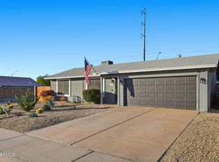 2902 E Villa Theresa Dr, Phoenix, AZ 85032