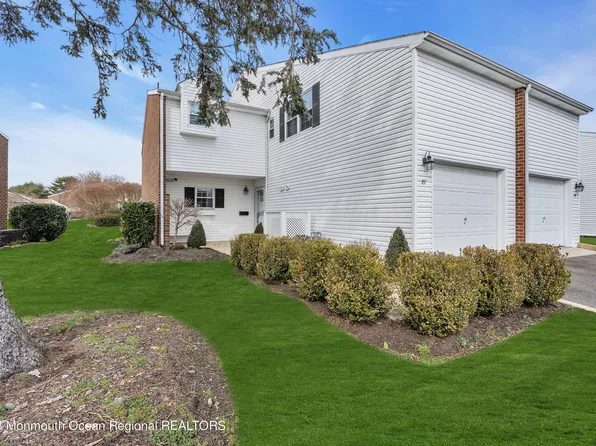 87 Walnut Drive, Spring Lake Heights, NJ 07762