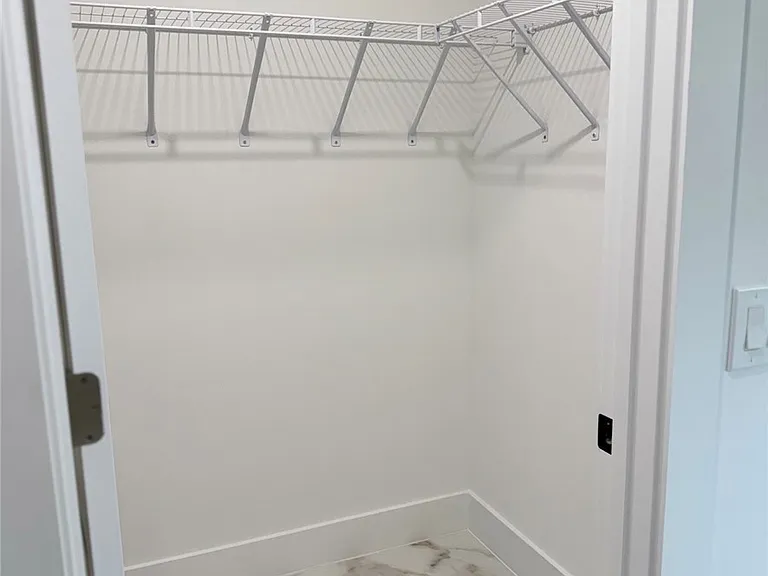 709 Ledge St — Photo 18