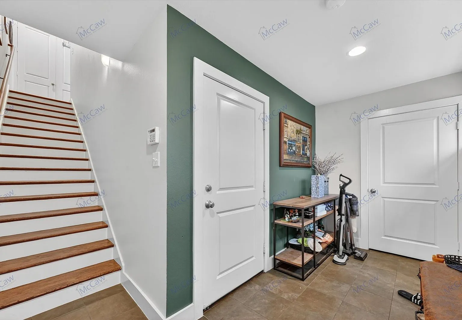2 bed, 2.5 bath, 1640 sqft, $3,500 — Photo 4