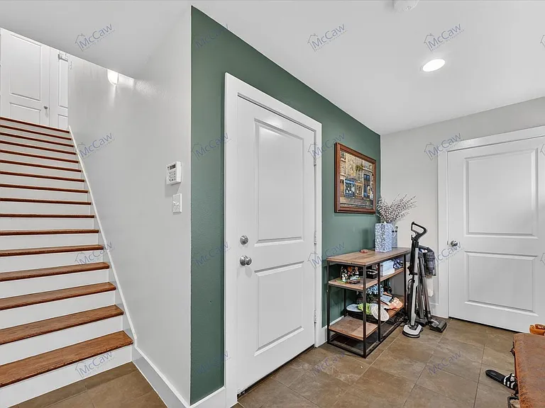 5618 Lindell Ave #6 — Photo 4