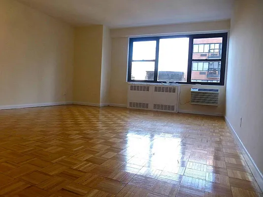 Rented by Keller Williams NYC | media 14