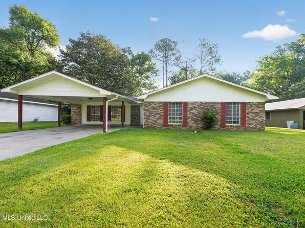 3024 Longwood Dr, Jackson, MS 39212