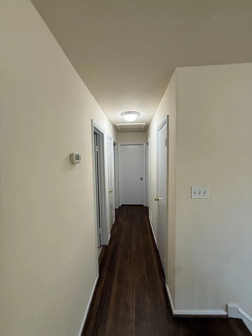 13606 Greenwood Dr — Photo 4