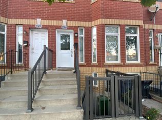 1524 Dupont St, Toronto, ON M6P 4G7