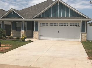 8123 Brighton Ave, Edmond, OK 73034