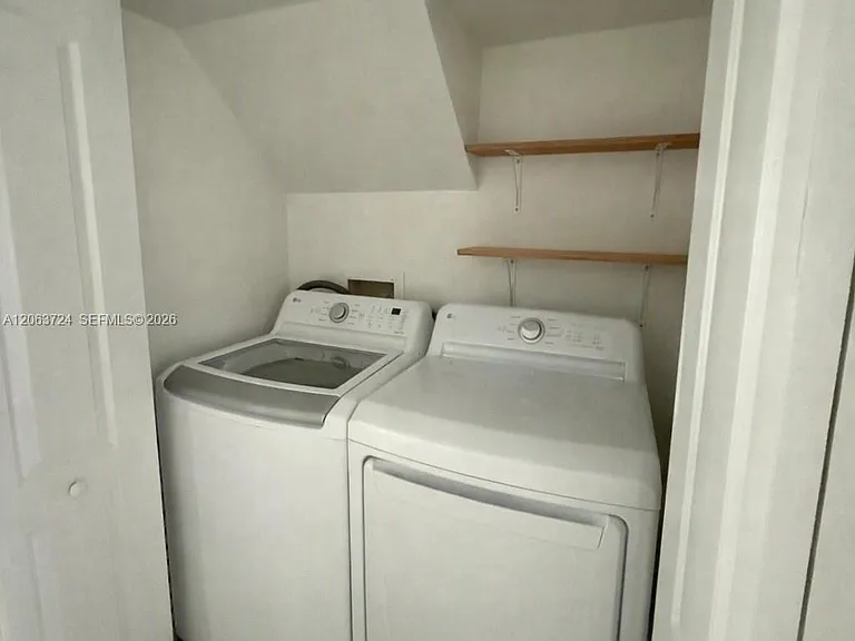 10672 SW 79th Ter — Photo 10