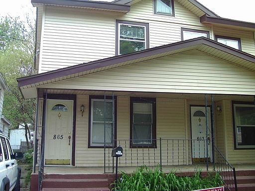 1st image of 865 Crosby St NW