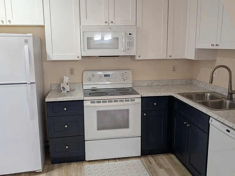 1964 Erin Loop — Photo 12