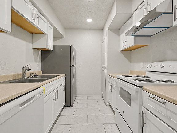 3rd image of 9696 Walnut St APT 502