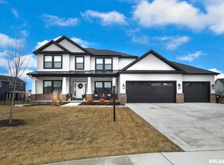 3205 Pewter Ct, Dunlap, IL 61525