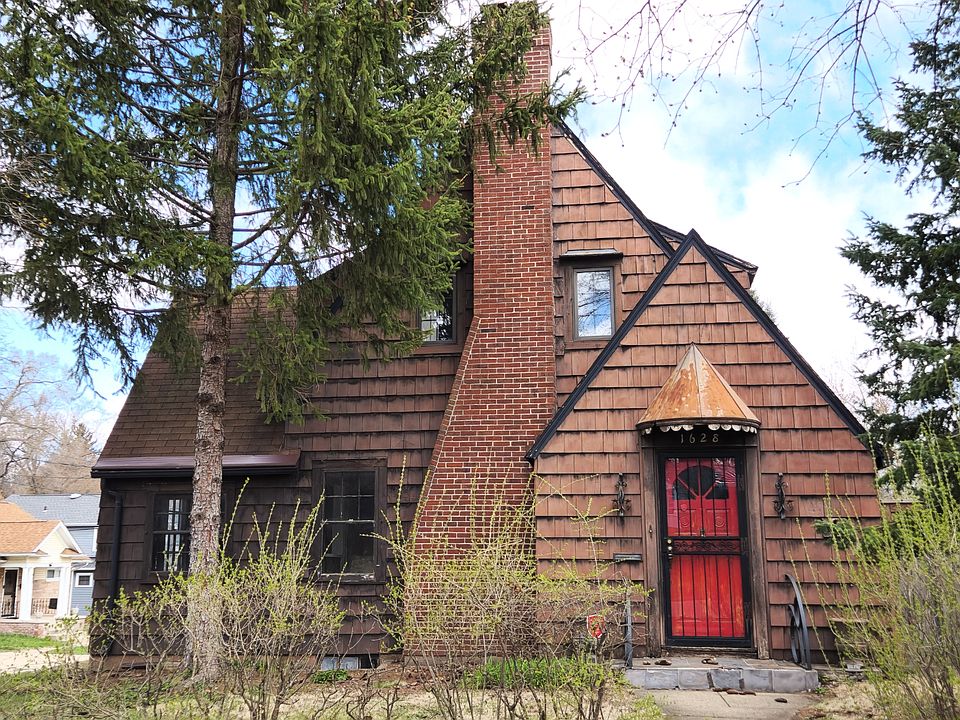 1st image of 1628 Greenwood Ave