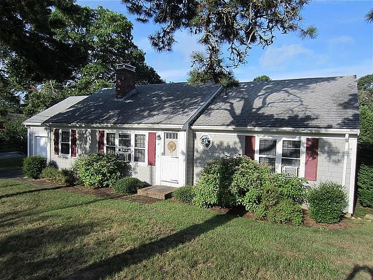 1st image of 49 Gold Finch Ln