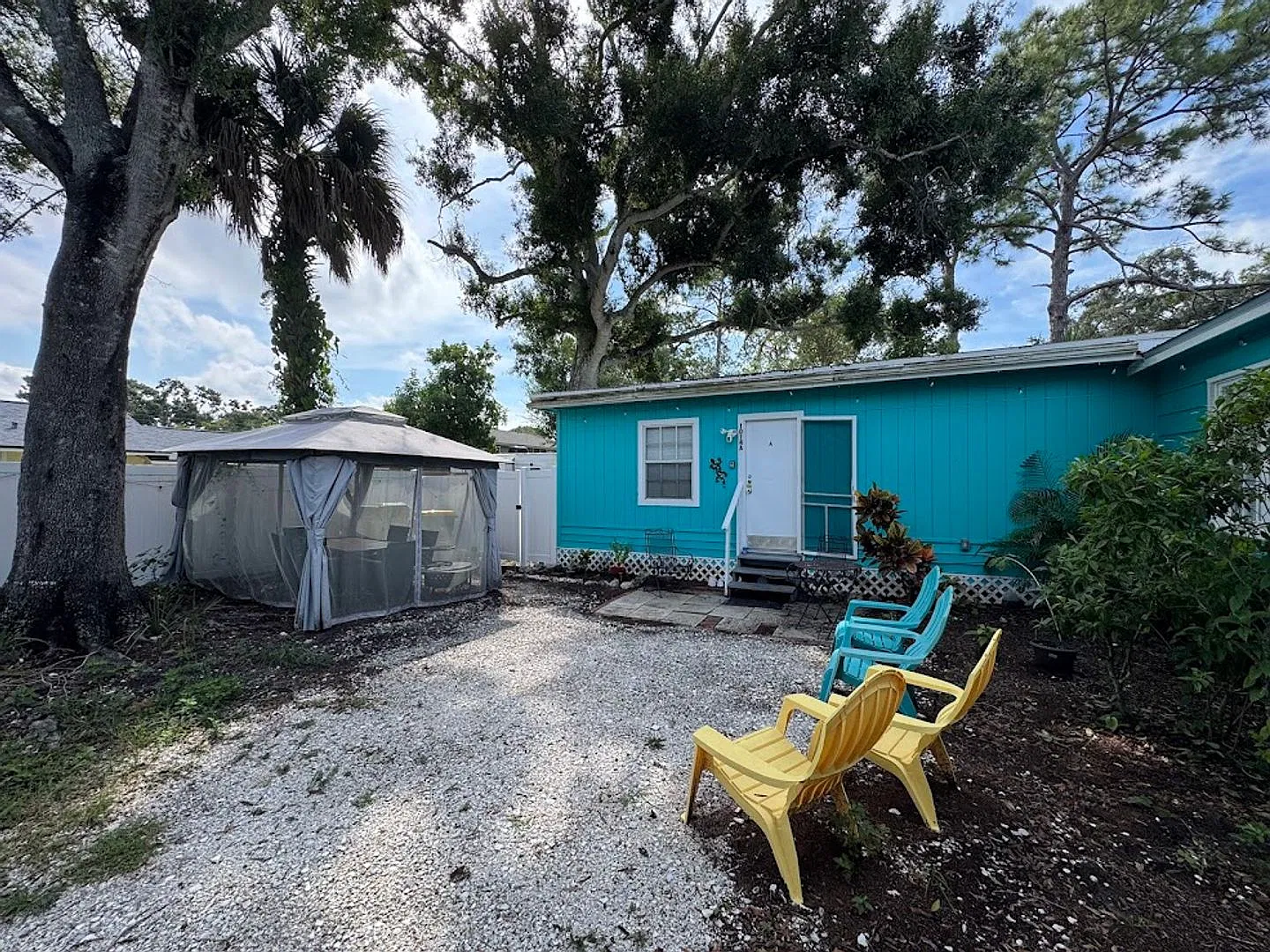 Rent Includes Everything! Water, Electric, High Speed Internet, Streaming Services, Lawn Maintena... — Photo 1