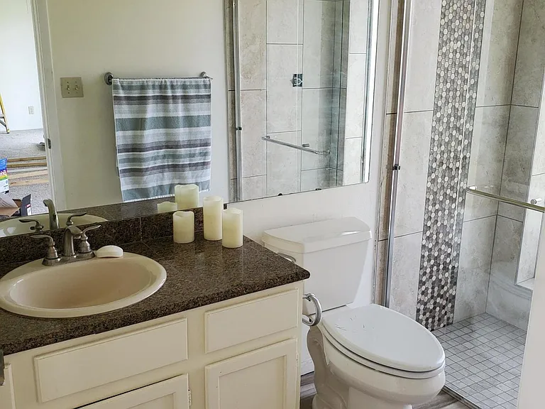 3510 W Andorra Dr — Photo 6