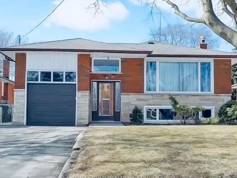 30 Moynes Ave