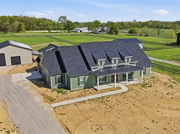 9364 Kenrick Rd, Dayton, OH 45458