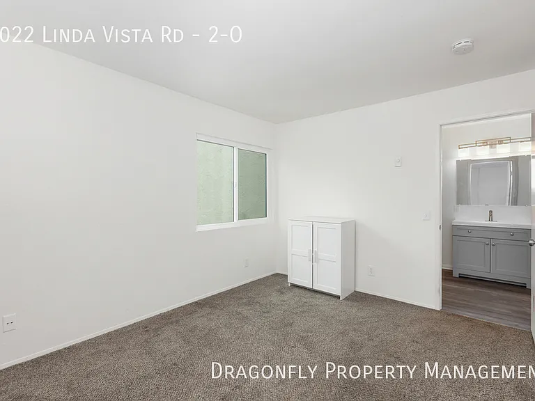 8022 Linda Vista Rd #2O — Photo 16