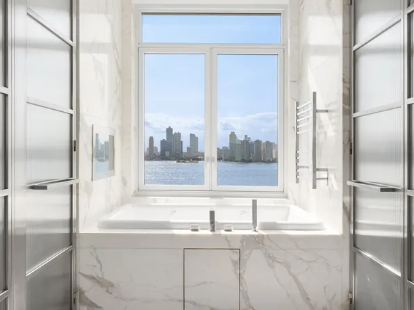 70 Vestry Street image 21 of 31