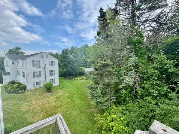 27 Minott St APT 7, South Portland, ME 04106