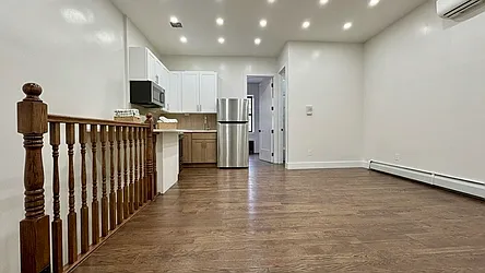 300 Van Buren Street, #4