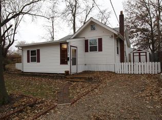 2641 Carson Rd, Saint Louis, MO 63114