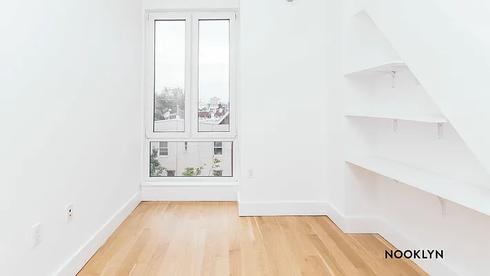 Rented by Nooklyn NYC LLC | media 89