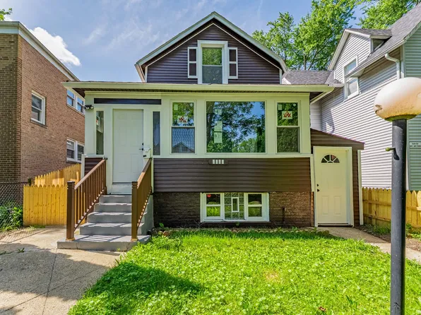 1914 Foster St, Evanston, IL 60201