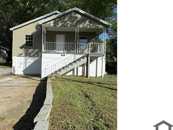923 Woodward Rd, Midfield, AL 35228