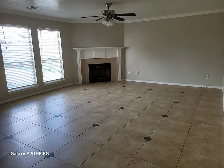12034 Ballardvale Ln — Photo 12