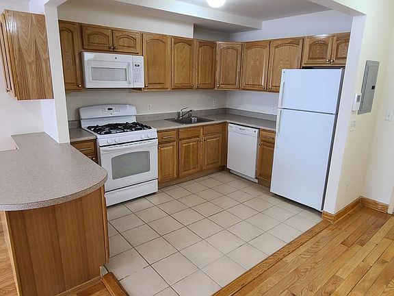 3rd image of 3443 Francis Lewis Blvd APT 2F