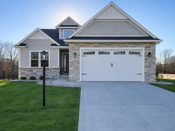 12705 Creekside Dr, Cedar Lake, IN 46303
