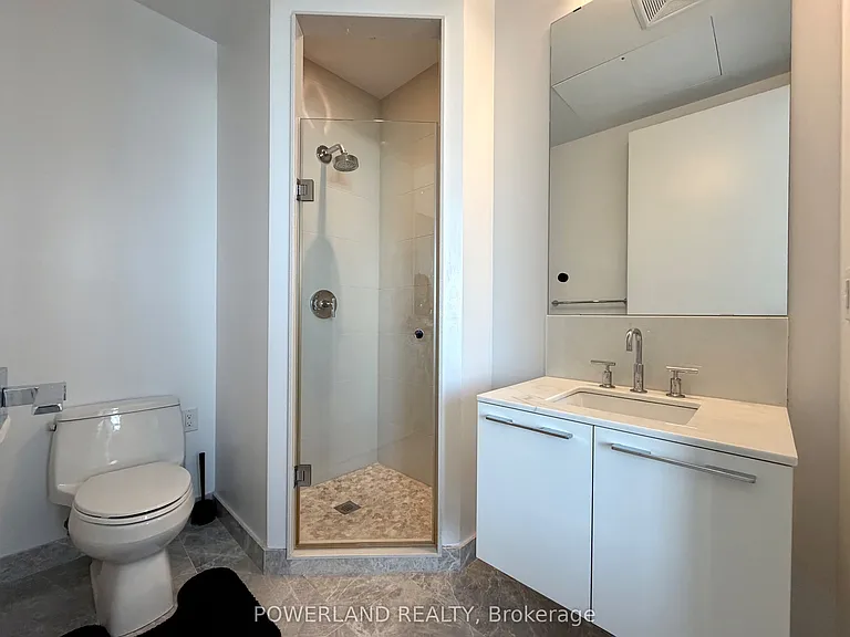 42 Charles St E #LPH4705 — Photo 13