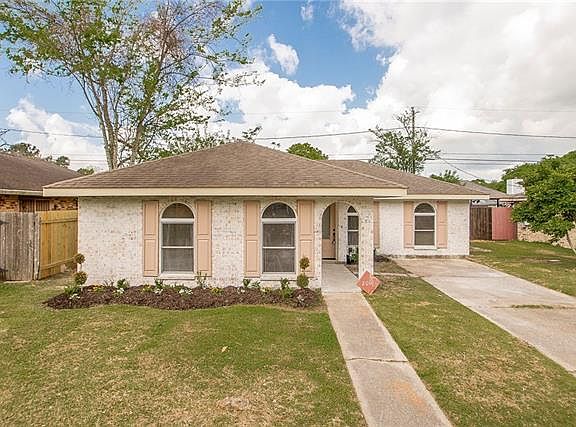 2nd image of 2001 Cartier Dr