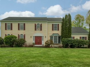 33 Keyes House Rd, Shrewsbury, MA 01545