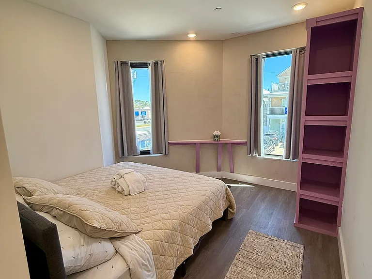 8201 Thomas Dr #201 — Photo 21