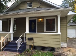 1130 Rathbone Ave, Aurora, IL 60506