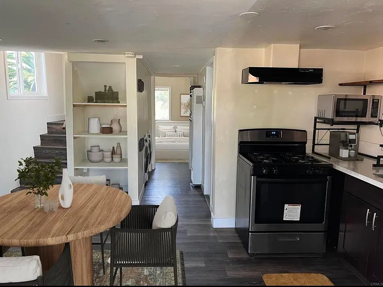 7505 Mount Vernon St — Photo 12