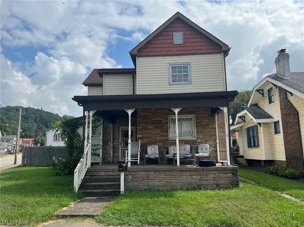 1086 Virginia Ave, Follansbee, WV 26037