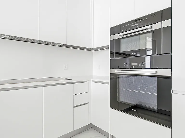 220 Lake Shore Dr #1021 — Photo 8
