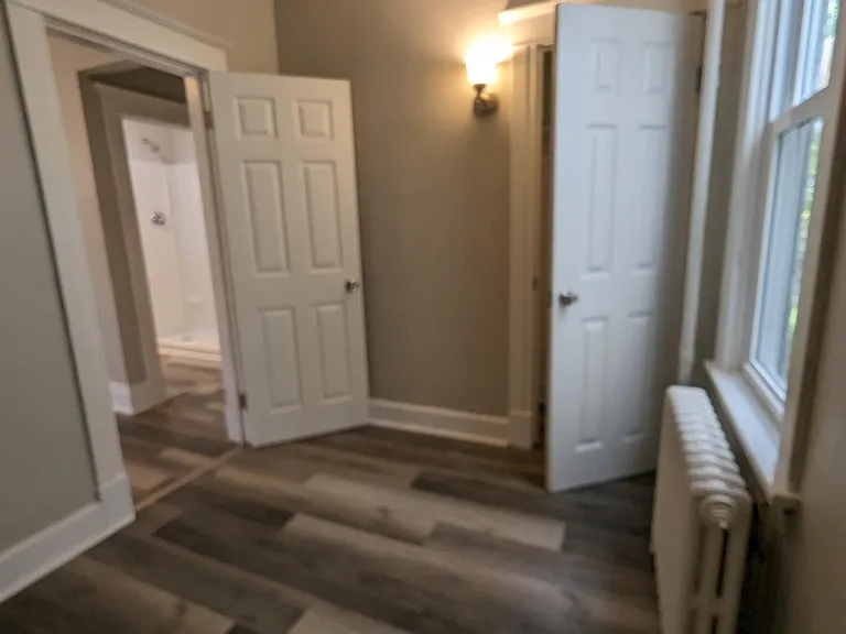 460 Delaware Ave #1 — Photo 18