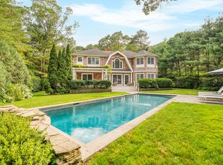 65 Sayres Path, Wainscott, NY 11975